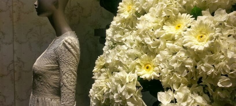 Detalle escaparate Alicia Rueda, para revista Vogue. Garden Center Sopela