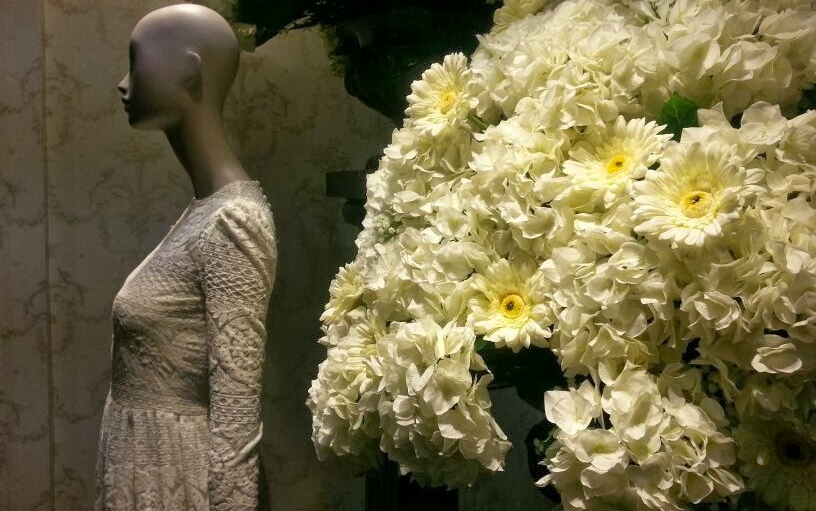 Detalle escaparate Alicia Rueda, para revista Vogue. Garden Center Sopela
